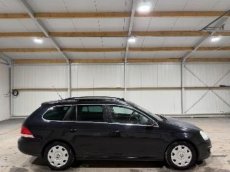 krockskadad bil auto Volkswagen Golf 1.4TSI 90kW Airco Pano Comfortline 2009/6