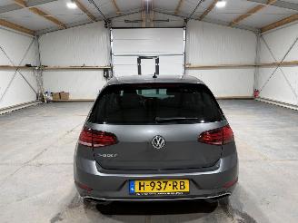 Volkswagen e-Golf 36kWh 100kW Automaat E-Dition picture 7