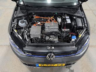 Volkswagen e-Golf 36kWh 100kW Automaat E-Dition picture 28