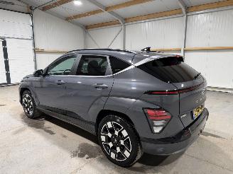 Hyundai Kona 65.4 kWh 160kW Premium Electric picture 11