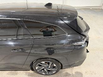 Peugeot 308 SW 1.2PT 96kW Allure Pack Business picture 17