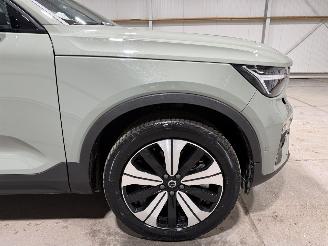 Volvo C-40 69kWh 170kW Recharge Ultimate picture 16