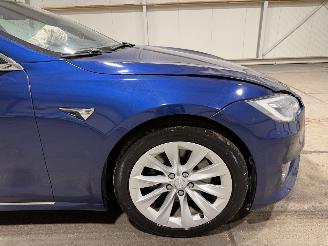 Tesla Model S 75kWh Base 235kW Pano picture 16