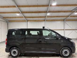 Auto incidentate Opel Vivaro / Zafira E 75kWh 100kW L2H1 100kW Innovation Zoeklamp 2021/10