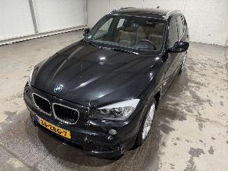 BMW X1 Sdrive20i 135kW Automaat Business Pano picture 21