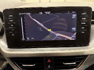 Skoda Kamiq 1.0TSI 81kW Automaat Business Edition picture 17
