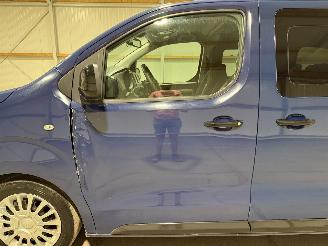 Toyota ProAce 2.0D 90kW 8-Pers  Automaat Airco Zoeklicht Zwaailicht picture 13