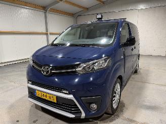 Toyota ProAce 2.0D 90kW 8-Pers  Automaat Airco Zoeklicht Zwaailicht picture 10
