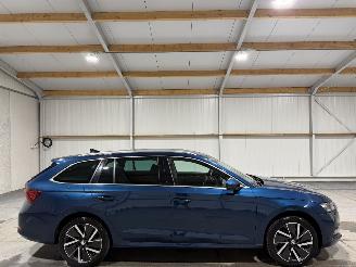 Damaged car Skoda Octavia 1.4TSI iV 110kW Automaat Business Edition Plus 2021/3