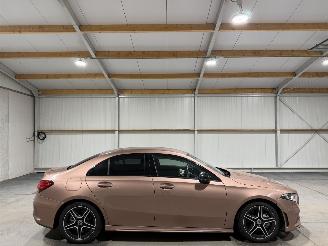 skadebil auto Mercedes A-klasse 250e 118kW Automaat Business Line 2022/11