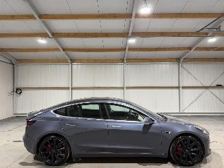 Damaged car Tesla Model 3 75kWh 340kW AWD Performance 2019/12