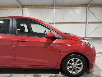 Hyundai I-10 1.2i 64kW Airco picture 14
