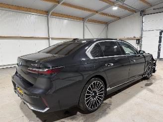 BMW 7-serie 750e 3.0 Hybride 230kW Automaat Luchtvering Xdrive Fulloption picture 5
