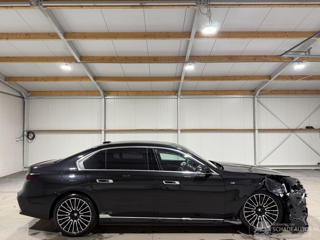 BMW 7-serie 750e 3.0 Hybride 230kW Automaat Luchtvering Xdrive Fulloption