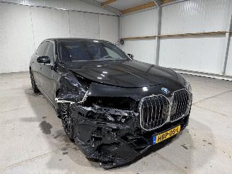 BMW 7-serie 750e 3.0 Hybride 230kW Automaat Luchtvering Xdrive Fulloption picture 3