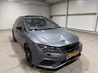 Seat Leon ST 2.0TSI 221kW Automaat Pano CUPRA 300 picture 3