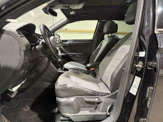 Volkswagen Tiguan 1.5TSI 110KW Automaat ALLspace 7Persoons Business R picture 26