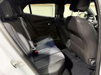 Peugeot 2008 1.2Hybrid 100kW Automaat Navi Camera Allure picture 52