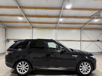 Damaged car Land Rover Range Rover sport 3.0TDV6 190kW Automaat Luchtvering Pano HSE Dynamic 2015/4