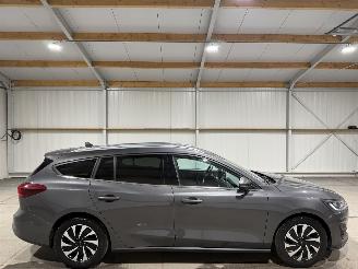 skadebil auto Ford Focus 1.0EcoBoost 92kW Hybrid Titanium Style 2022/7