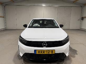 Opel Corsa-E 51kWH 115kW Long Range Edition picture 4