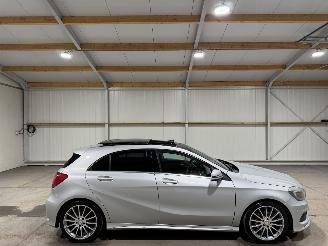 škoda osobní automobily Mercedes A-klasse 180 90kW Automaat Pano Ambition 2013/1