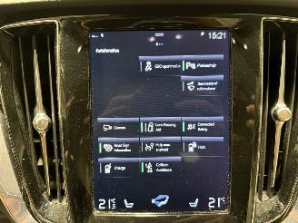 Volvo V-60 2.0T6Hybrid 186kW Automaat Twin Engine AWD Momentum Pro picture 18