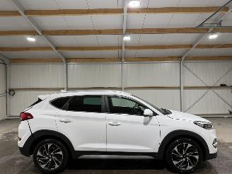 krockskadad bil auto Hyundai Tucson 1.7CRDi 85kW Clima Camera Comfort 2018/1