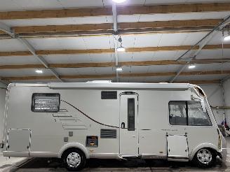 skadebil camper Hymer  B 614CL 3.0d 114kW Automaat Standkachel levelsysteem luiffel 2013/3