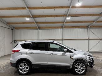 Vaurioauto  passenger cars Ford Kuga 1.5 110kW Clima Navi Camera Titanium 2015/6
