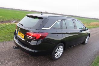Voiture accidenté Opel Astra SPORTS TOURER+ 1.0 77kw 105pk  Business+  Euro 6 Navigatie Clima  2016 2016/5