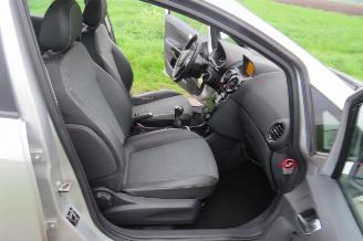 Opel Corsa 1.3 CDTI 95pk Eco Flex 5 drs Cosmo 2010 Airco picture 6