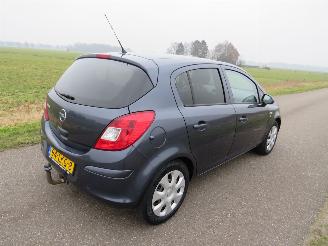 Opel Corsa 1.2 16v  180.000km nap  111 Edition Airco 2010 picture 15