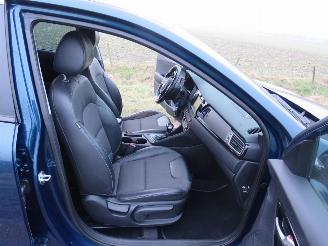 Kia Niro 1.6 GDi Automaat  Hybride elektrisch/ benzine Dynamicline 2018 leer camera Navigatie picture 3