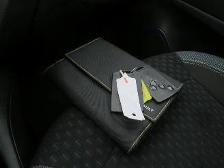 Renault Captur 1.2 TCE 118pk  94.000 Nap 5drs Mpv Camera Navigatie 2017 nieuwstaat picture 5