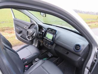 Dacia Spring 27kwh Automaat 28.000km Nap Airco Camera Leer Navigatie business 2021 picture 16
