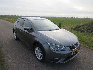 Seat Leon 14 TSi  122pk Style navigatie Airco stoelverwarming  topstaat 2013 picture 25