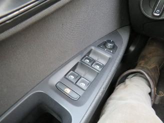 Seat Leon 14 TSi  122pk Style navigatie Airco stoelverwarming  topstaat 2013 picture 30