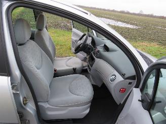 Citroën C3 1.1 Ligne 184.000km 5drs Schadevrij picture 3