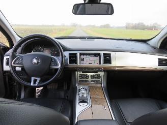 Jaguar XF 2.2 S.R Sport LE  200pk Automaat  2015 vol optie picture 6