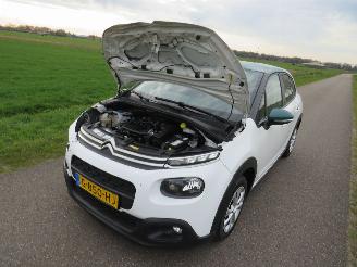 Citroën C3 1.2 Pure Tech 83pk 5drs Airco 2019  Navigatie picture 18