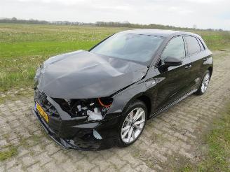 Audi A3 4.0 TFSI Aut SPORTBACK PHEV 150 Electrich Benzine S line Edition picture 8