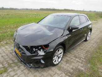 Audi A3 4.0 TFSI Aut SPORTBACK PHEV 150 Electrich Benzine S line Edition picture 19