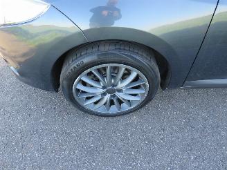 Renault Mégane 1.6 102pk Expression Navigatie Airco  parkeerschade picture 19