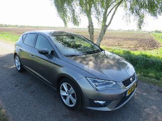  Seat Leon FR 14 TSi  5Drs 125pk Sport  2015  [ topstaat  euro 6 2015/9