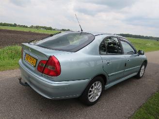 Schadeauto Mitsubishi Carisma 1.6 Platium 190.000km nap 5drs  2004 Airco  [schadevrij top top staat nieuwe apk 2004/11