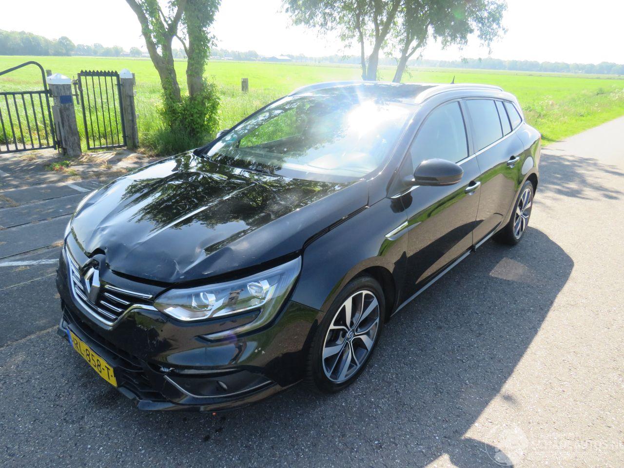 Renault Mégane 1.6 DCI BOSE EXCLUSIEF 131PK  202.000KM NAP  2017