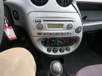 Ford Ka 1.3  72.000km Nap  Cool & Sound  Airco  [ Geen Roest [ nieuwstaat parkeerschade picture 11