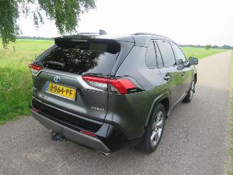 Toyota Rav-4 Toyota RAV4 2.5 178pk  Automaat Hybrid Bi-Tone Electich /Benzine  2020 vol optie picture 12