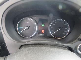 Mitsubishi Outlander 2.0  121PK PHEV 4X4 PLUG IN  HYBRIDE EXECUTIVE X LINE EDITION 2015  CAMERA picture 16